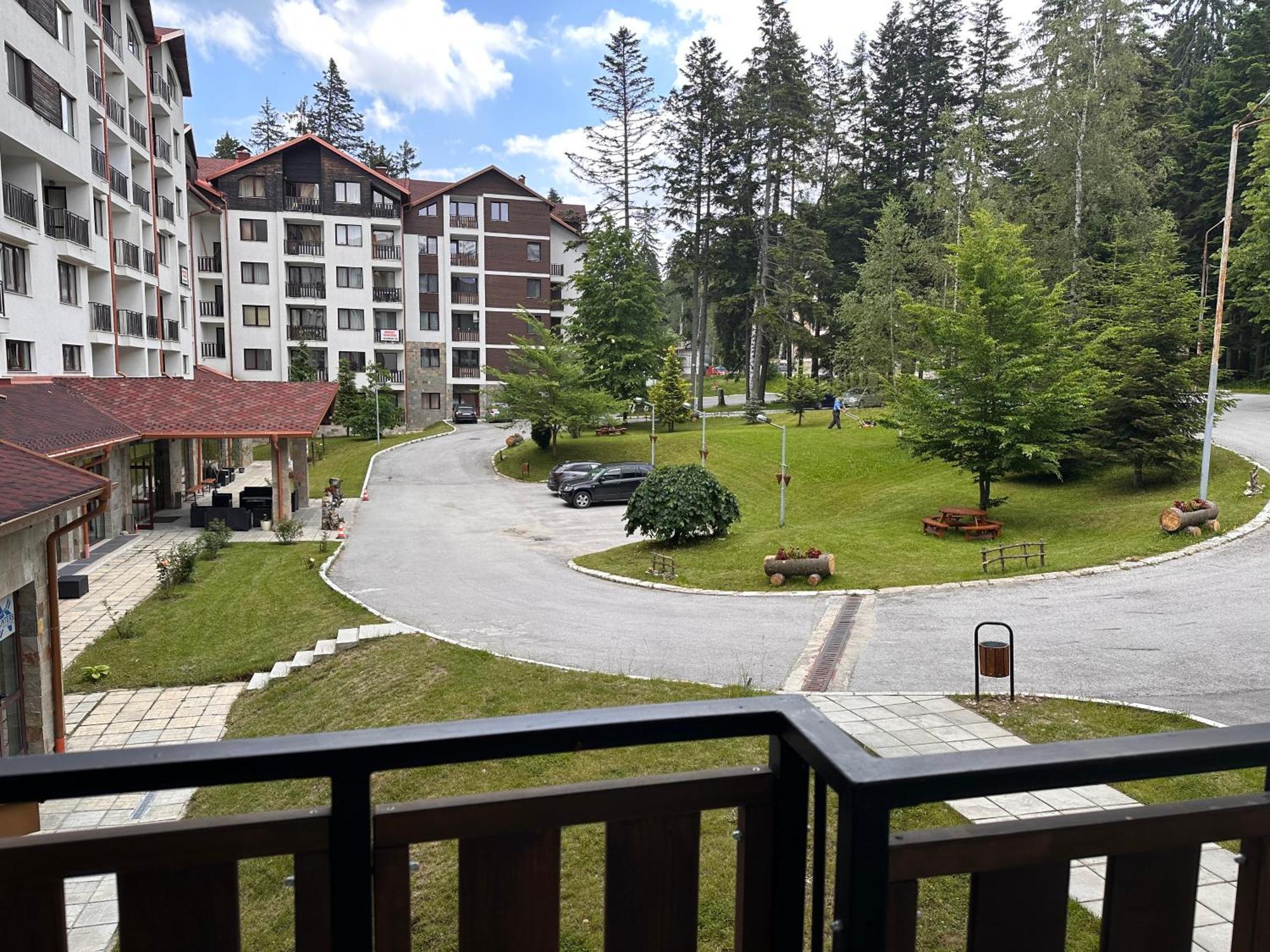 Petkovi Аpartments, Borovets Gardens - One-Bedroom And Two-Bedroom Apartments Bagian luar foto